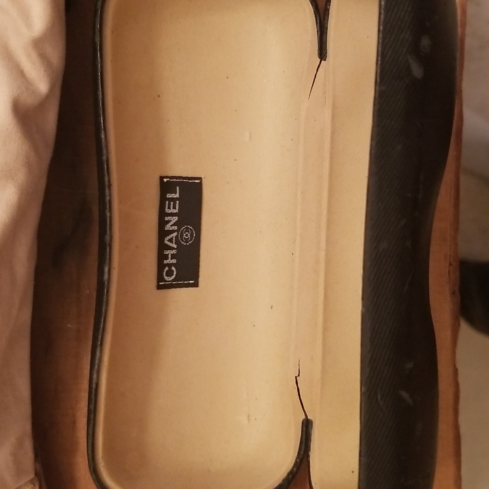Authentic CHANEL Eyeglass Case, Drawstring Eyeglass Dust Bag and Original Box - Picture 8 of 16
